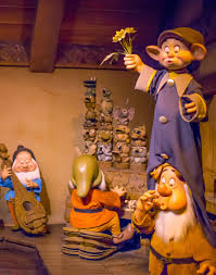 Daily Disneyland The Seven Dwarfs Making Music At Disneyland S Snow White S Scary Adventure Ride Disney Disneyland Disneyworld Disney Rides Disneyland Today
