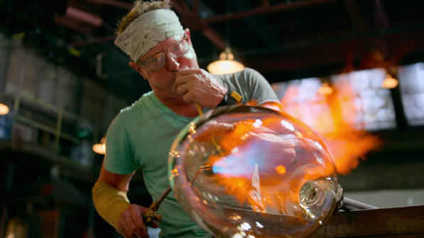 Watch Blown Away | Netflix Official Site