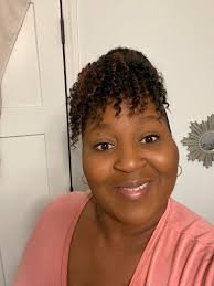 Hi all! I just wanted to introduce myself. My name is Tacia Taylor and I am  the founder of a nonprofit called Manna Unlimited and the owner of a food  truck Nolagirl's