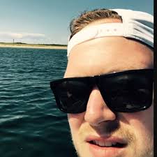 Drew Silva's Instagram, Twitter & Facebook