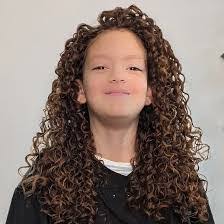 Stacey Curl's Instagram, Twitter & Facebook