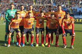 Oddspedia provides lecce cosenza calcio betting odds from betting sites on 0 markets. Figurine Panini Il Lecce Torna In Grande E Che Omaggio Alla Curva Nord Calcio Lecce