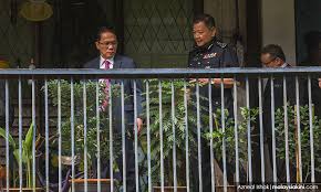Ketua polis negara, tan sri abdul hamid bador meletakkan kepercayaan penuh kepada dewan rakyat agar belanjawan 2021 dapat diluluskan bagi memperkasakan sektor pertahanan dan ketenteraman awam negara. Malaysiakini Menteri Polis Didapati Bersalah Oleh Ipcmc Ada Hak Merayu