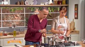 Memet özer ile mutfakta 218 bölüm ceyda ateş porn video on BrownPorn