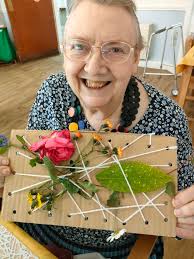 30DaysWild #wildlifetrusts #lovenature Day06... Afternoon at the local  country park, a spider having his Sunday lunch, a feast of flies! 🕷 Does  anyone know what type of spider this is? #day6 #spider #