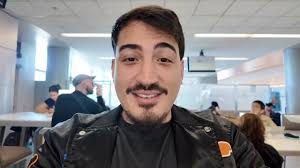 Me fui pa’ Tokio a apoyar a la delegación boricua en @wchtokyo25. 🇵🇷🔥😎