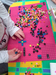La 3 ani jocurile logice sunt jocurile loto si jocurile in care copilul face primele asocieri. PlanÈetÄ DidacticÄ Èi Jocuri De MasÄ Pentru Copii Peste 3ani Pxx 05 In 2 Pixeleu Rucsacuri Cu Pixeli