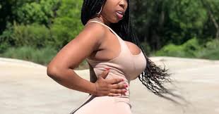 Drakes Date Zmeena Orr Sends A Message To Everyone Hating On Her