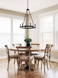 50 Elegant Rustic Farmhouse Kitchen Cabinets Ideas In 2020 Round Dining Room Modern Dining Table Farmhouse Kitchen Tables