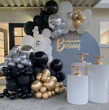 Pin By Alina Anduray On Decoracion Fiesta Cumpleanos In 2020 Birthday Balloon Decorations Birthday Balloons Gold Party Decorations