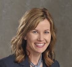 Deena Mills's Instagram, Twitter & Facebook