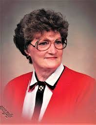 Elaine Reedy's Instagram, Twitter & Facebook