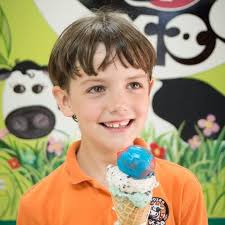 In need of a frozen sweet treat? Head to this family-owned dessert parlor  in Coligny Plaza that offers more than 90 flavors of ice cream, frozen  yogurt, and sherbet! You'll find exactly