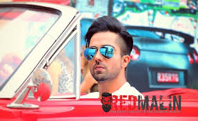 Pin On Wallpaper Downloads .keha naah goriye na na na naah goriye ho kann jhumke nu tarasde reh gaye sohneya main keha naah goriye na na na naah goriye ikko cheez mere kol pyar baliye aiven na gareeba nu tu maar.