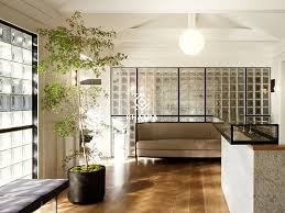 Gạch kính - Sự trở lại của mẫu gạch kính lấy sáng | KHATRA