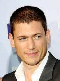 Wentworth Miller Dudes 40 Years Old Either He Looks Young To Me Because I M Getting Older Orr He Found The Fountain Of Wentworth Miller Schauspieler Promis