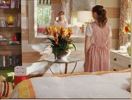 Love The Horizontal Stripes In Rory S Bedroom Gilmore Girls Set Gilmore Girls Pool House
