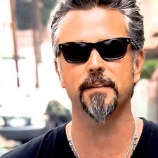 60 New Beard Styles For Men 2021 You Must Try One The circular beard or padlock, is a combination of mustache and goatee, letting them join vertically, and giving it a circular shape, leaving all the rest of. 60 new beard styles for men 2021 you