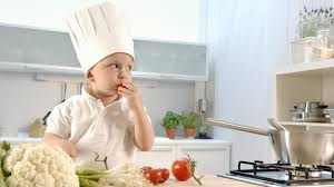 Das liegt an ihrem hohen eiweißgehalt. Ernahrung Ab Wann Darf Ein Baby Alles Essen