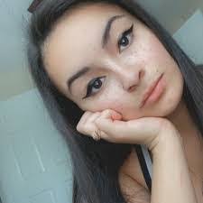 Jessica Cajigas's Instagram, Twitter & Facebook