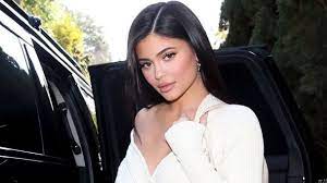 Kylie jenner está embarazada de su segundo hijo fruto del amor intermitente que mantiene con travis scott, según han confirmado varias fuentes a page six. Gllzvdzqklcw2m