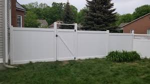 Boost curb appeal with quality aluminum products from imperial. 75 Beautiful Modern Porch Column Pictures Ideas July 2021 Houzz