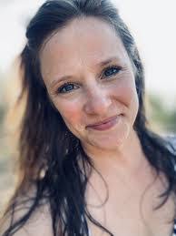 Amanda Melancon's Instagram, Twitter & Facebook