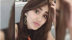 Unduh dan gunakan 10.000+ foto stok lensa mata secara gratis. Walah Beredar Video Pinggul Ayu Ting Ting Dipegang Pegang Pria Tak Dikenal