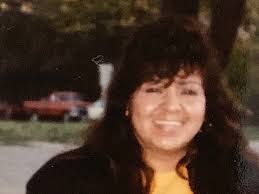 Elia Santiago's Instagram, Twitter & Facebook