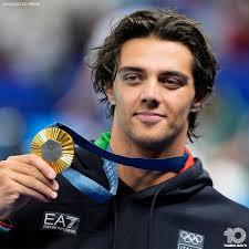The internet can't stop swooning over this Italian swimmer at the Olympics:  https://www.wtsp.com/article/sports/olympics/italian-swimmer-thomas-ceccon-abs/275-2308da46-6e9d-4a68-996c-e5594d8cc2d6
