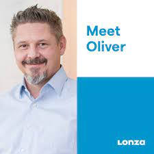 Arthur Gebhardt's Instagram, Twitter & Facebook