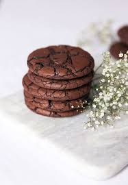 Recette cookies tout chocolat facile : Recette Cookies Au Chocolat Moelleux Ultra Chocolates Facile Et Rapide 10 Minutes Blog Cuisine Life Cookies Recette Recette Cookies Moelleux Cookies Moelleux
