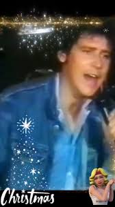 Wishing everyone a radiant and wonderful day, and how could I not repost  this beautiful video of Shaky that fills my heart with great emotions every  time I hear it, how wonderful