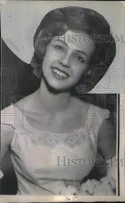 1963 Press Photo "1964 Maid of Cotton" Sue Meredith in Memphis, Tenn