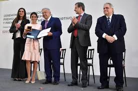She won medals at world championships, olympic games and pan american games. Conade Sur Twitter El Premio Nacional De Merito Deportivo 2019 En La Modalidad De Actuacion Y Trayectoria Destacada En El Deporte Mexicano Lo Recibe La Clavadista Paola Milagros Espinosa Sanchez Https T Co 8zb1tlpuce
