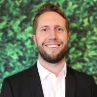 20+ "Ethan Burch" profiles