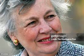 1,027 Susan Parish Photos & High Res Pictures