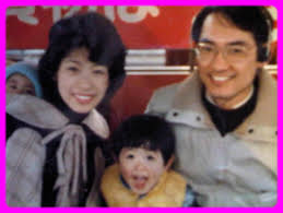 ディーン・フジオカさんには、藤岡麻美さんの他に妹がもう1人いますが、1995年生まれということでディーン・フジオカさんとは 15歳も違う妹 ということになります。 ディーン・フジオカの生い立ち＆家族④ 弟 è—¤å²¡éº»ç¾Ž