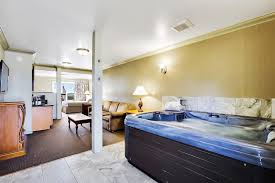 Maybe you would like to learn more about one of these? King Hot Tub Suite At The Beachcomber Motel Fort Bragg Mendocino Ca Hotel Rooms