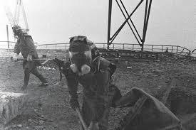 Чернобыль (2019) chernobyl драма режиссер: La Verdadera Historia Del Escuadron Suicida De Chernobil Los Tres Hombres Que Evitaron Un Desastre Mayor
