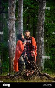 Mujer,hoguera y fuego fotografías e imágenes de alta resolución - Página 11  - Alamy