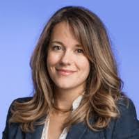 Laura Perron's Instagram, Twitter & Facebook