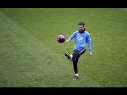 Messi is a selfish man who almost singlehandedly ran barcelona and then helped drive them into the ground. Lionel Messi Crazy Freestyle Skills Tricks 2016 Youtube