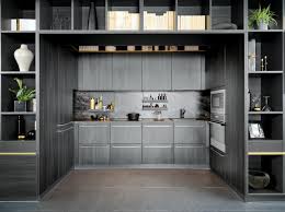 Nos façades cuisine sur mesure effet bois sont fabriquées en france, en bois compressé revêtu d'un film 3d effet bois plus vrai que nature. 25 Cuisines Noires Epoustouflantes Bois Mat Laque Maison Creative