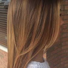 Es ist kein geheimnis, dass braunes haar wunderbar zu roten highlights passt. Goldene Braune Haare Mit Blonden Strahnen Braune Haare Blonde Strahnen Haare Aufhellen