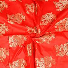 Flowers make the world a more beautiful place. Buy Red And Golden Floral Pattern Two Tone Pure Banarasi Silk Fabric 8420