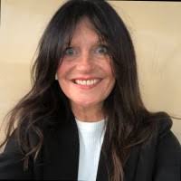 500+ "Hölker" profiles