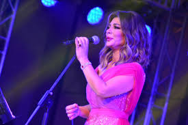 إستماع اصالة نصري 2020 تحميل وتنزيل الأغاني اصالة نصري 2020 يمكنكم أيضا البحث على أي ألبوم أو مغني الموقع مجاني دنيا أم بي ثري اصالة نصري 2020. ÙÙŠ Ø£ÙˆÙ„ Ø¸Ù‡ÙˆØ± Ø¨Ø¹Ø¯ Ø§Ù„Ø§Ù†ÙØµØ§Ù„ Ø´Ø§Ù‡Ø¯ Ø£ØµØ§Ù„Ø© ØªØªØ£Ù„Ù‚ Ø¨ÙØ³ØªØ§Ù† ÙˆØ±Ø¯ÙŠ Ø¨Ø­ÙÙ„ Ø®ÙŠØ±ÙŠ Ø§Ù„ÙŠÙˆÙ… Ø§Ù„Ø³Ø§Ø¨Ø¹