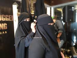 Tali atau pegangan tas tidak perlu sama dengan tas. Humaira Niqab Cadar Yang Nyaman Dan Harganya Murah