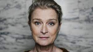 Bianca kronlöf och lena endre. Lena Endre Och Bianca Kronlof Gor Drama Om Klimatkrisen Dn Se